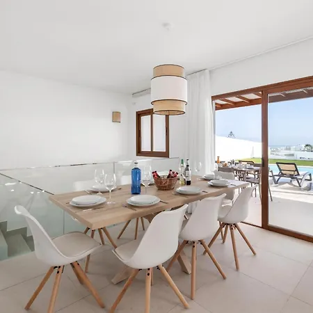 Isamar 14b - Lanzarote - Vipvipvillas Villa *
